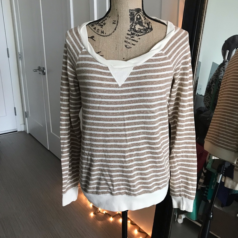 Splendid Light weight sweatshirt